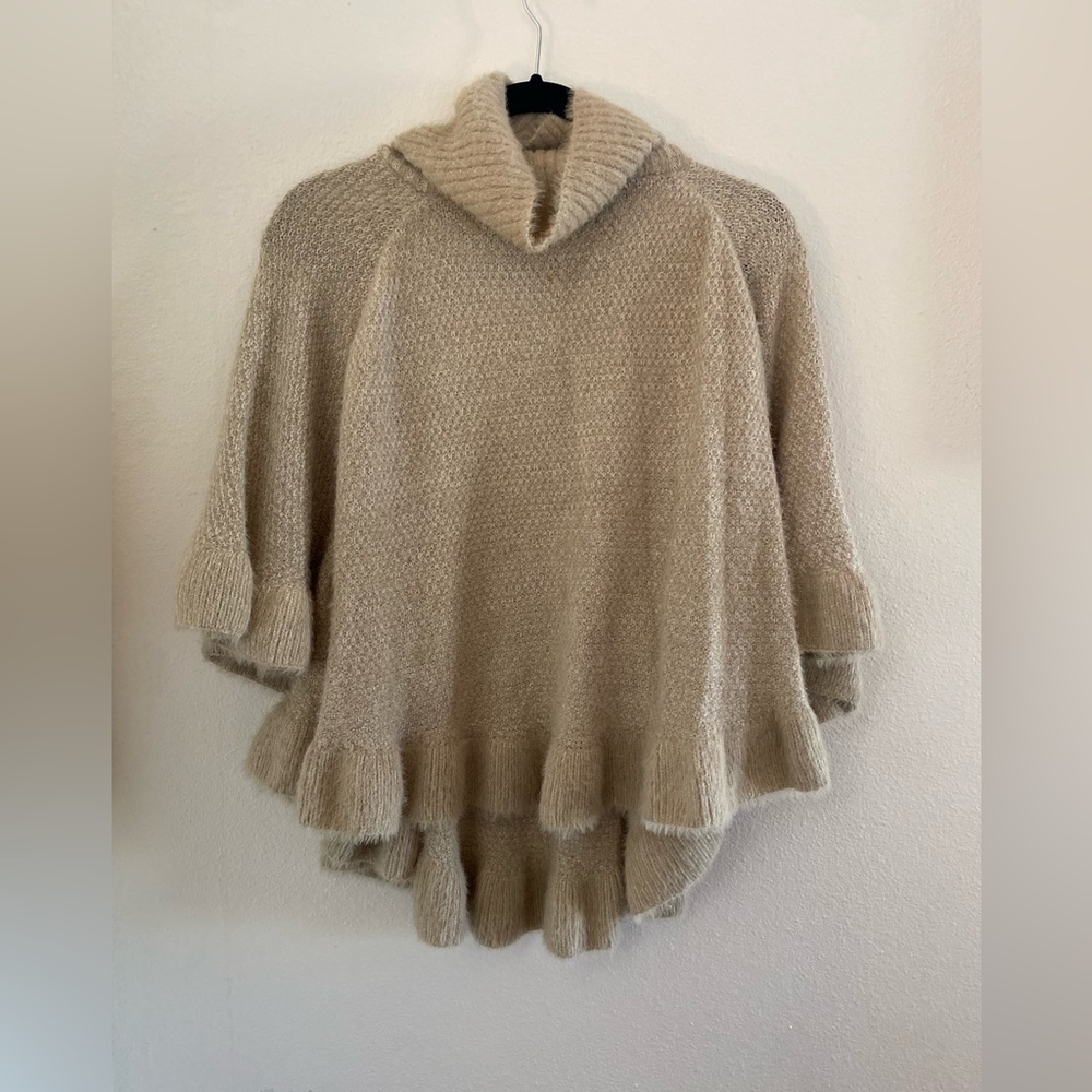 NWT Anthropology ruffle poncho with sleeves